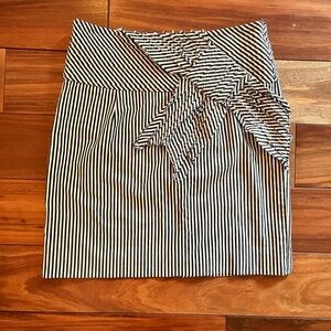 Striped Women's Skirt with Bow‎ Detail